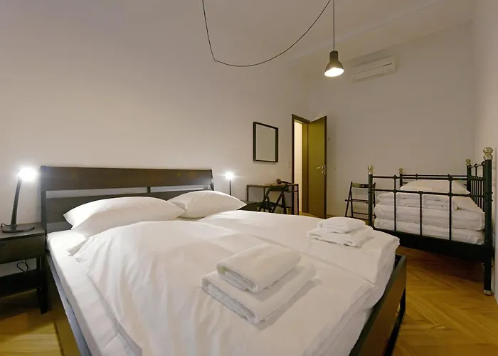 Atik Rooms